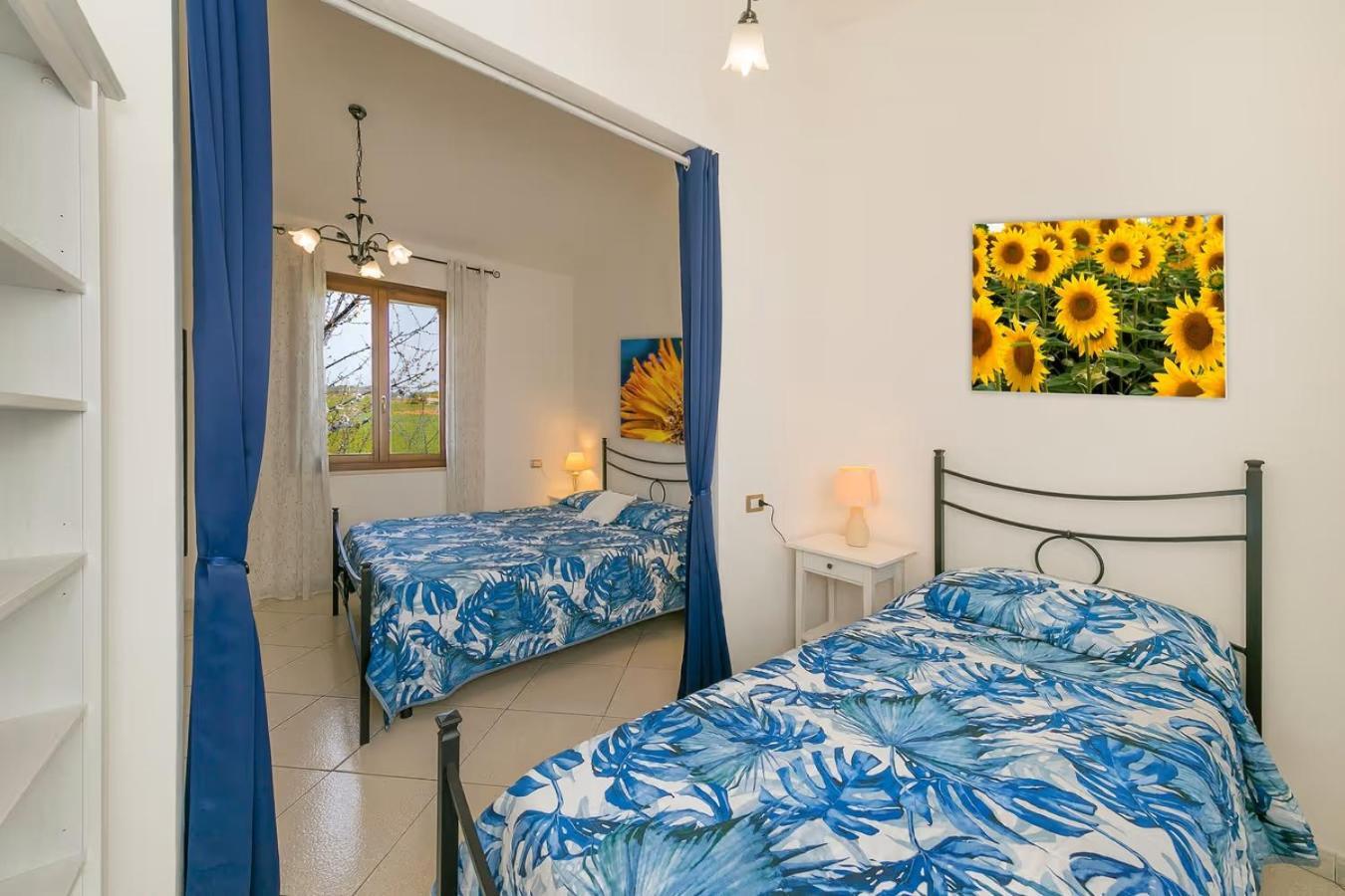 Agriturismo I Debbi Биббона Экстерьер фото