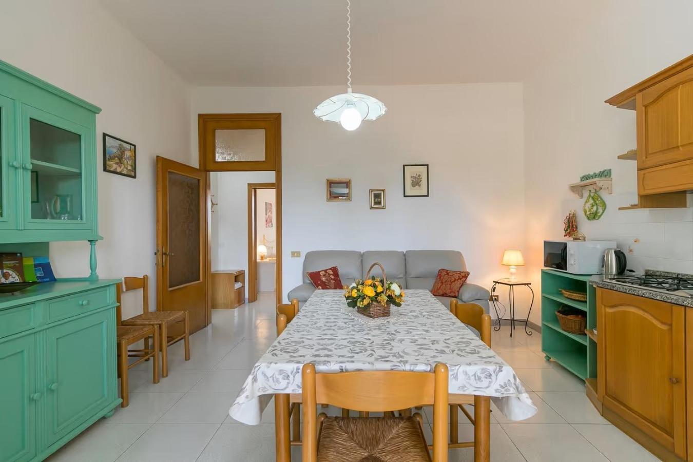 Agriturismo I Debbi Биббона Экстерьер фото